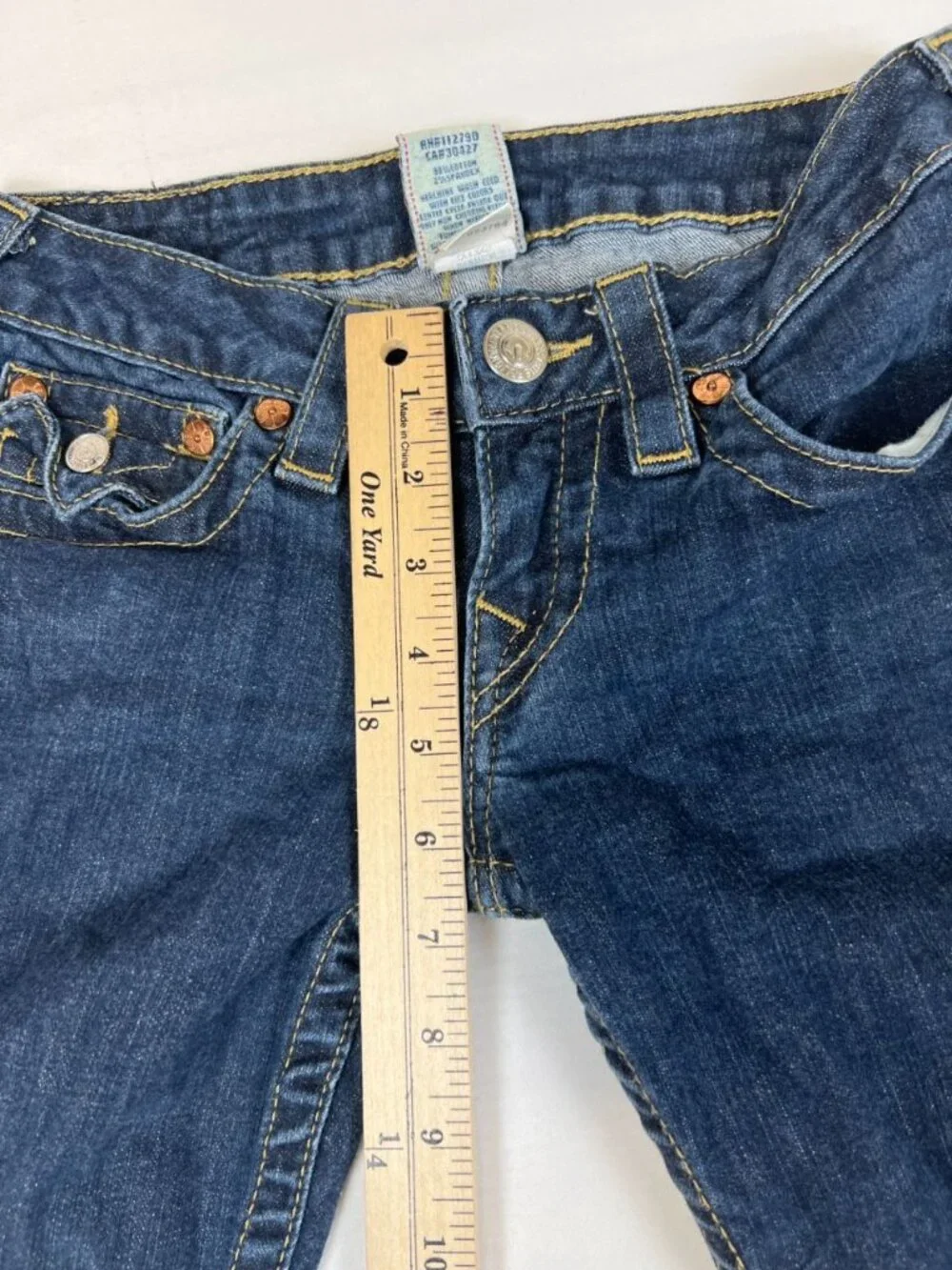 Vintage True Religion Women’s Size 25 Straight Leg Jeans Dark Wash Made in USA - Picture 9 of 10